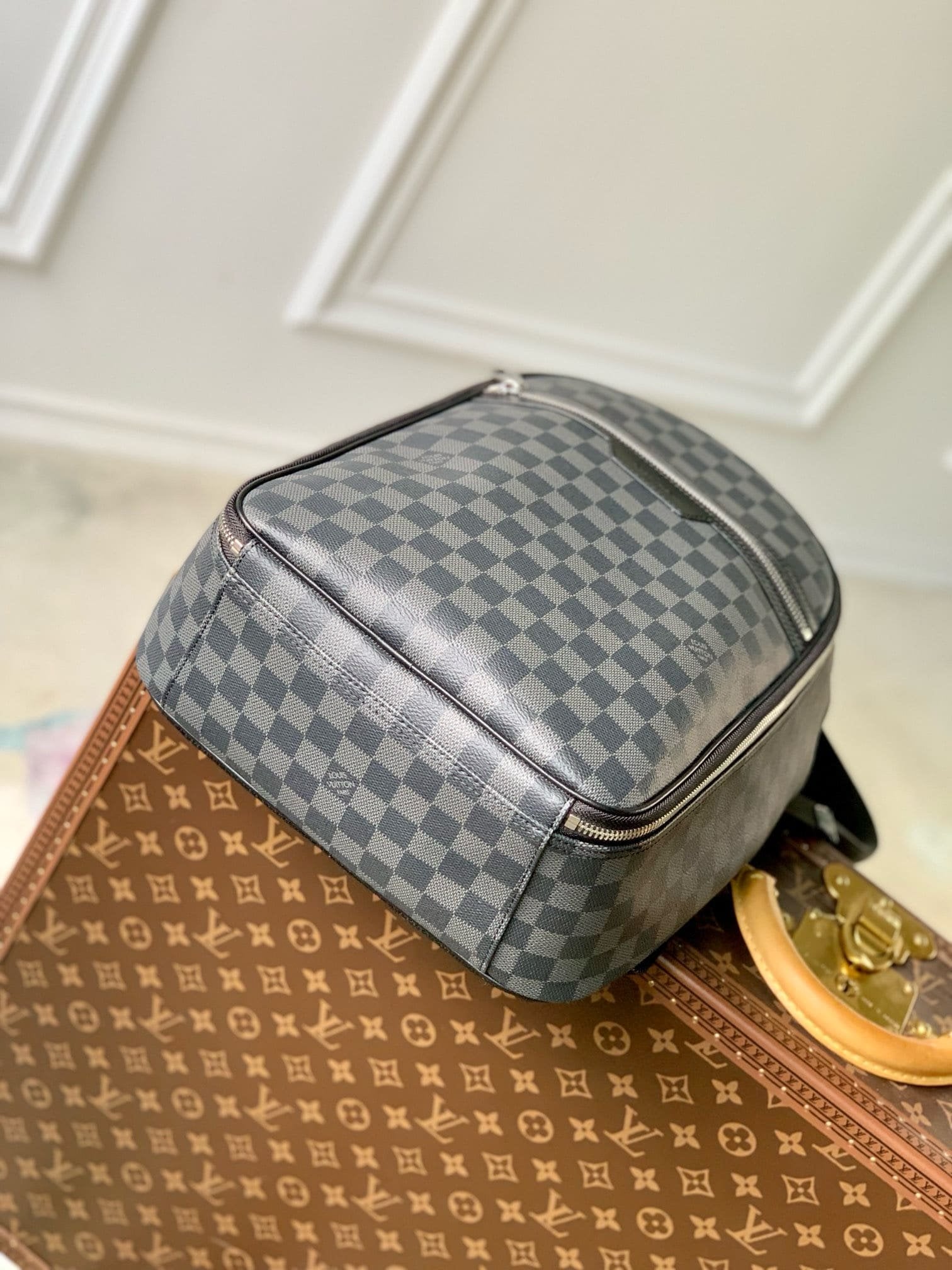 Louis Vuitton Michael N58024