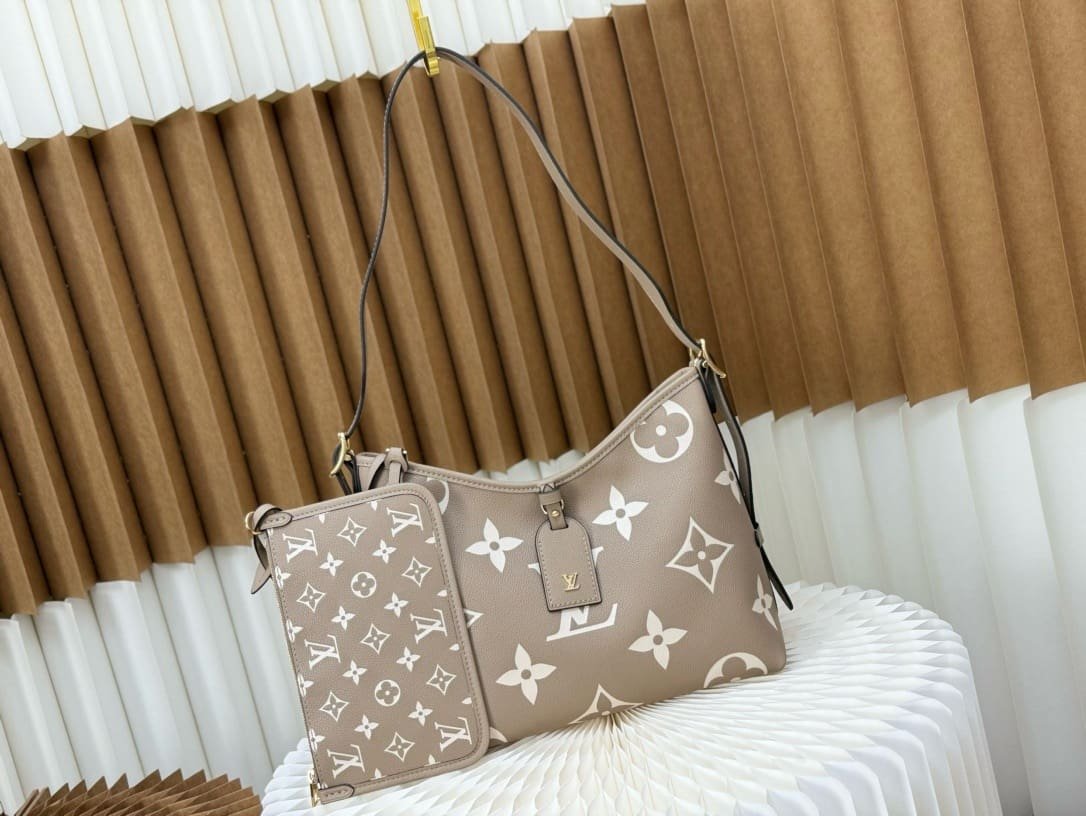 Louis Vuitton M47180 CarryAll PM