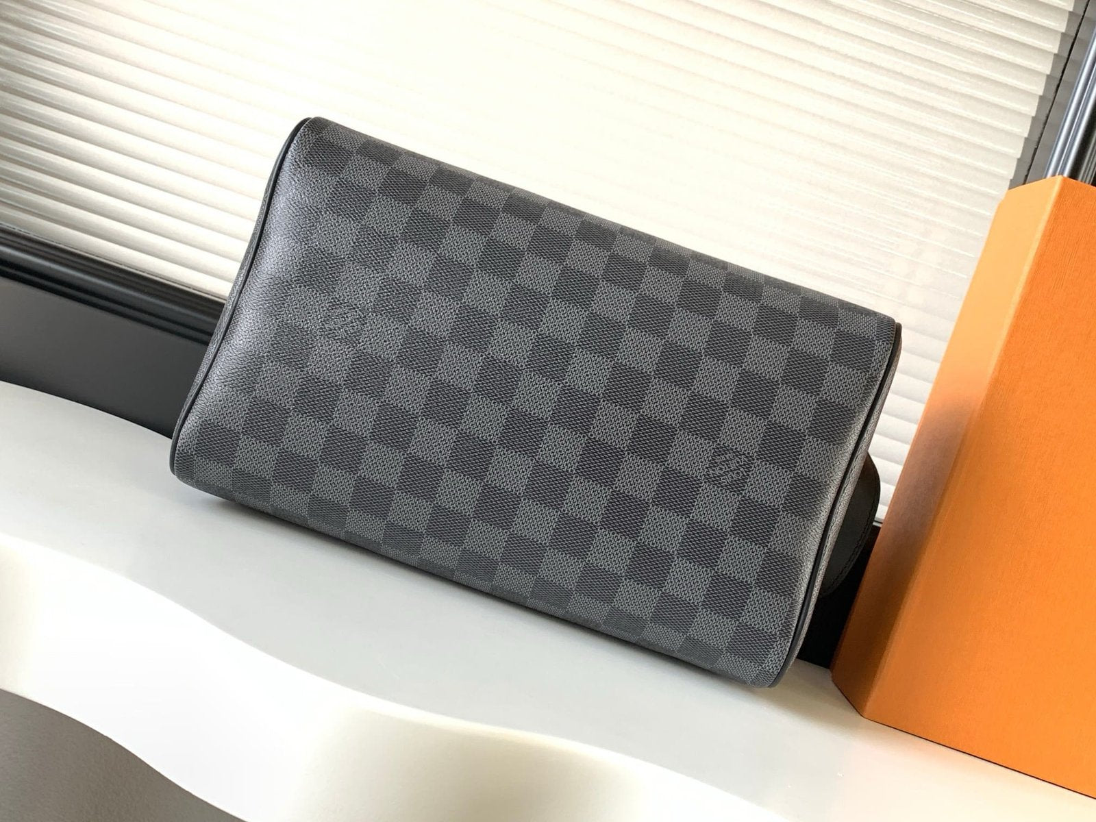Louis Vuitton N40127 DOPP toiletry bag