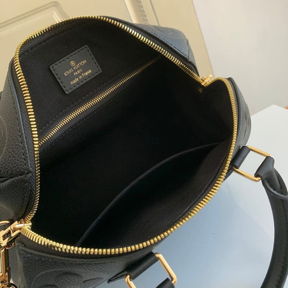 Louis Vuitton M58951 Speedy Bandoulière 25