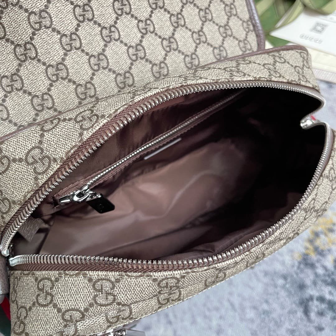 GUCCI MESSENGER BAG