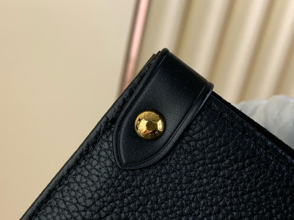 Louis Vuitton M24834 OnTheGo MM