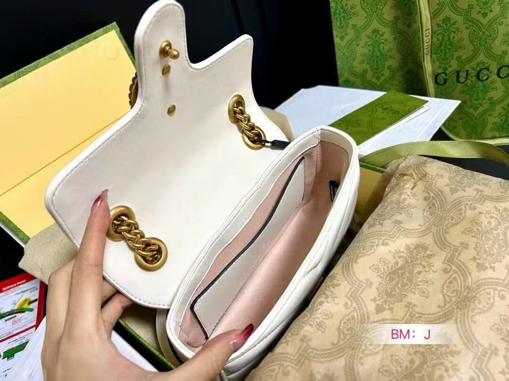 Gucci MARMONT SMALL SHOULDER BAG