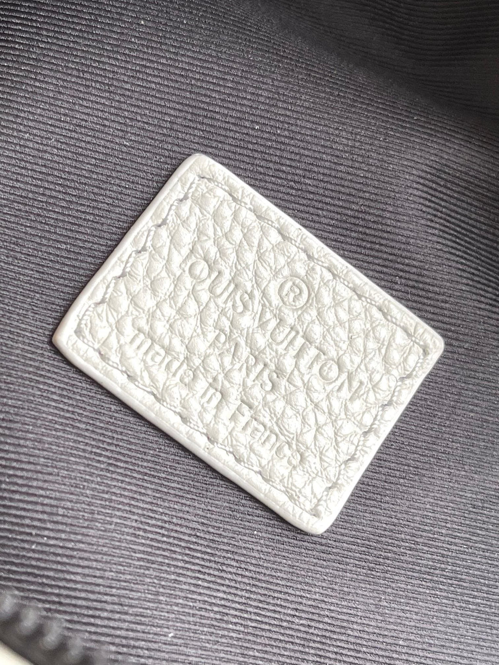 Louis Vuitton M25227 Rush Bumbag