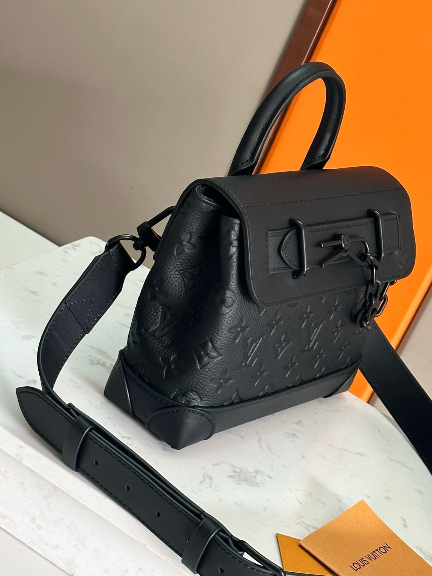 Louis Vuitton M24436 Steamer PM