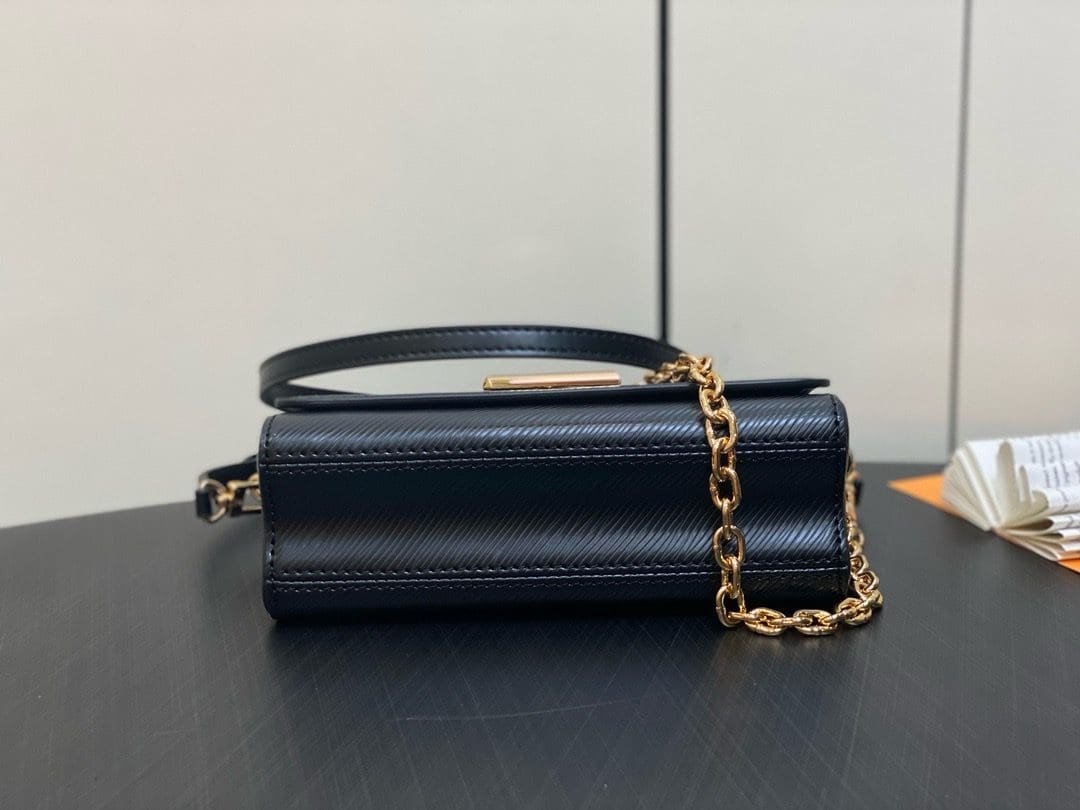 Louis Vuitton M83077 Twist West Pochette
