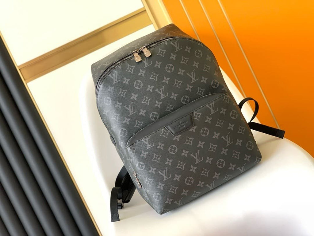 Louis Vuitton M43186 Discovery Backpack