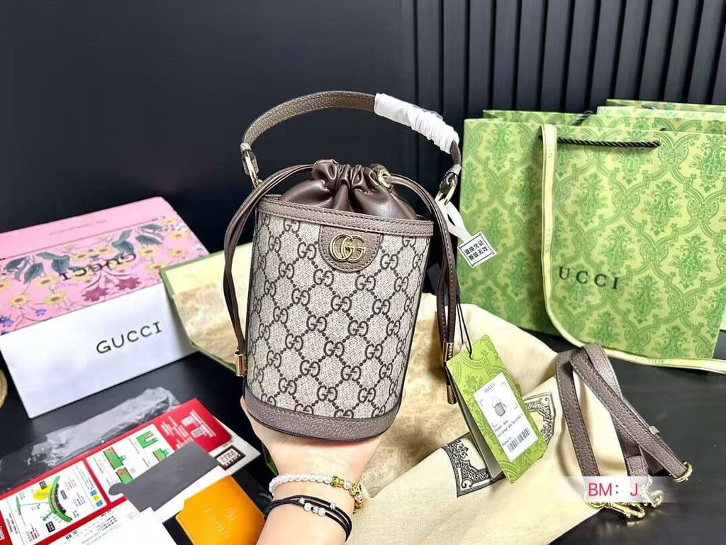 GUCCI OPHIDIA MINI BUCKET BAG