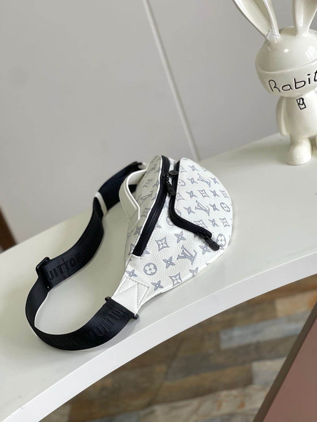 Louis Vuitton M25227 Rush Bumbag