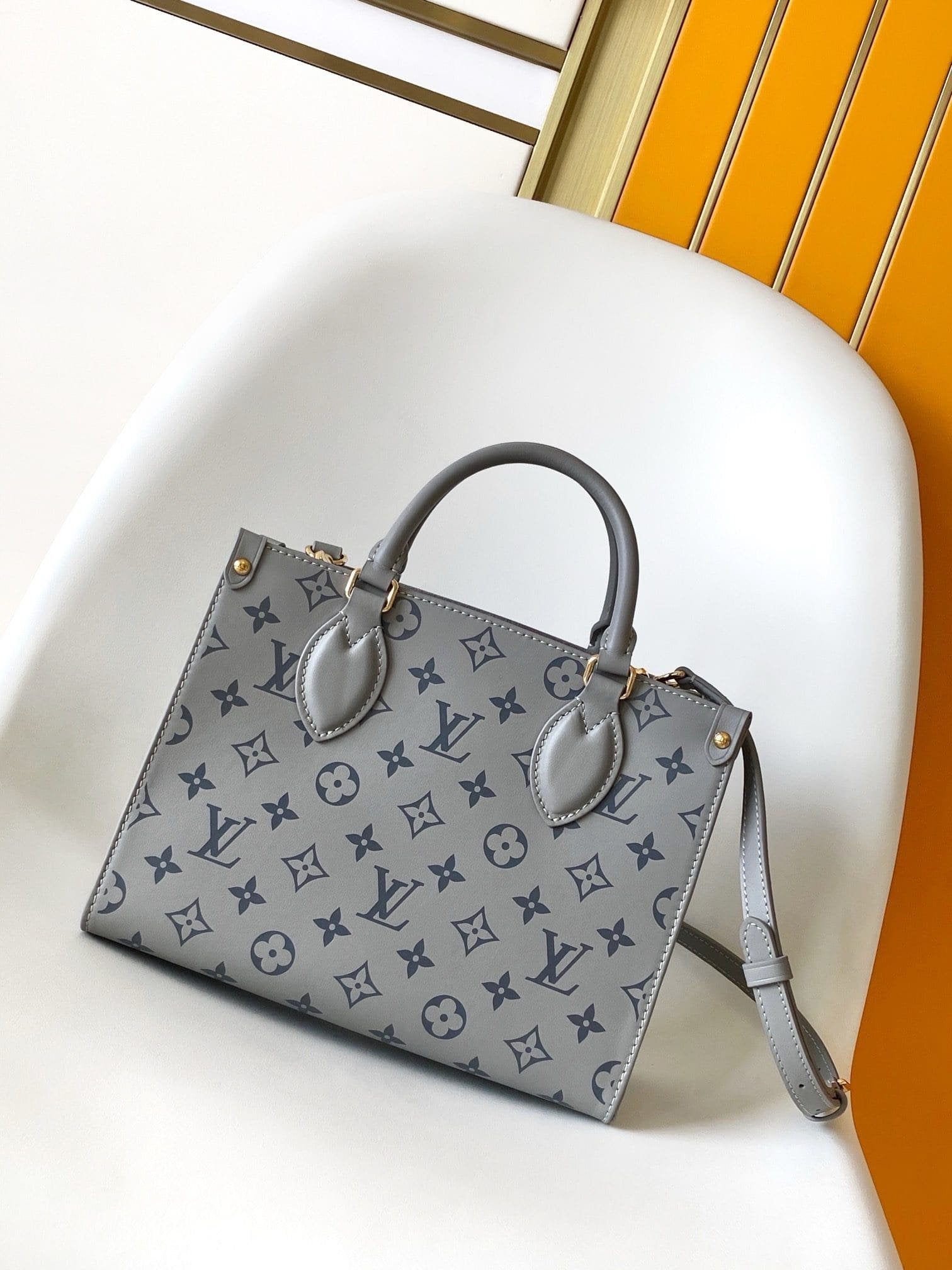 Louis Vuitton M12465 OnTheGo PM