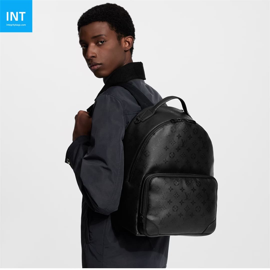 Louis Vuitton M26765 Discovery Cargo Backpack