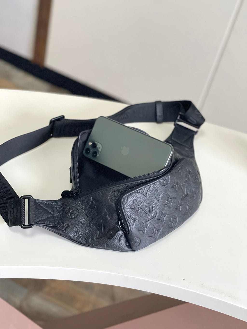 Louis Vuitton M47058 Rush Bumbag