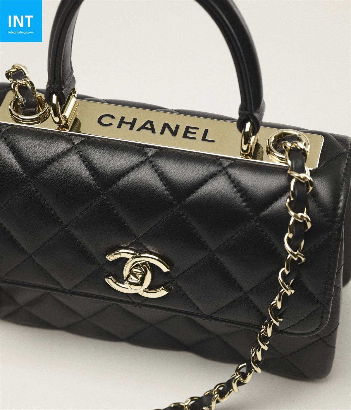 ChaneMini Flap Bag with Top Handle