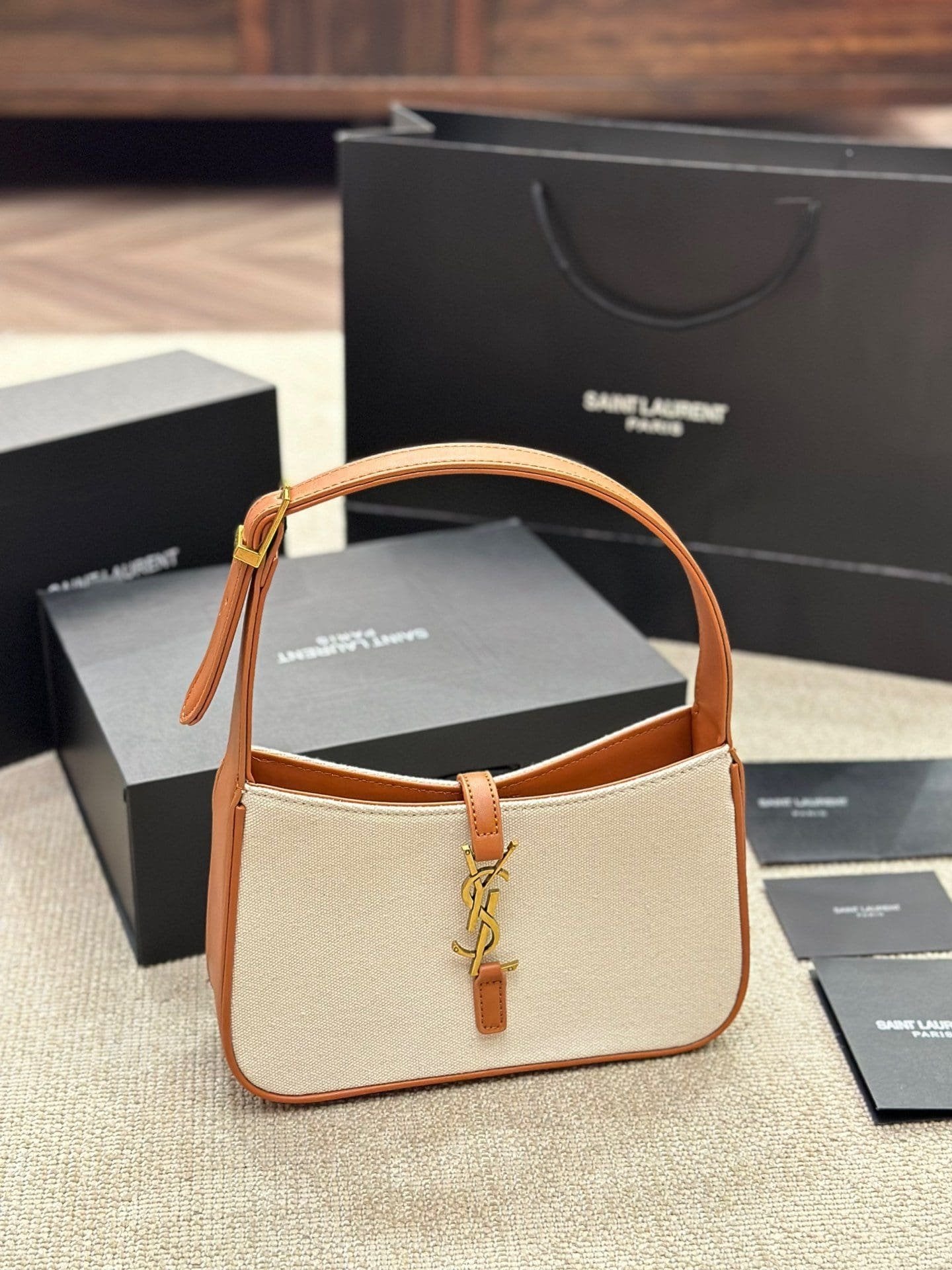 SAINT LAURENT LE 5 À 7 IN CANVAS AND LEATHER