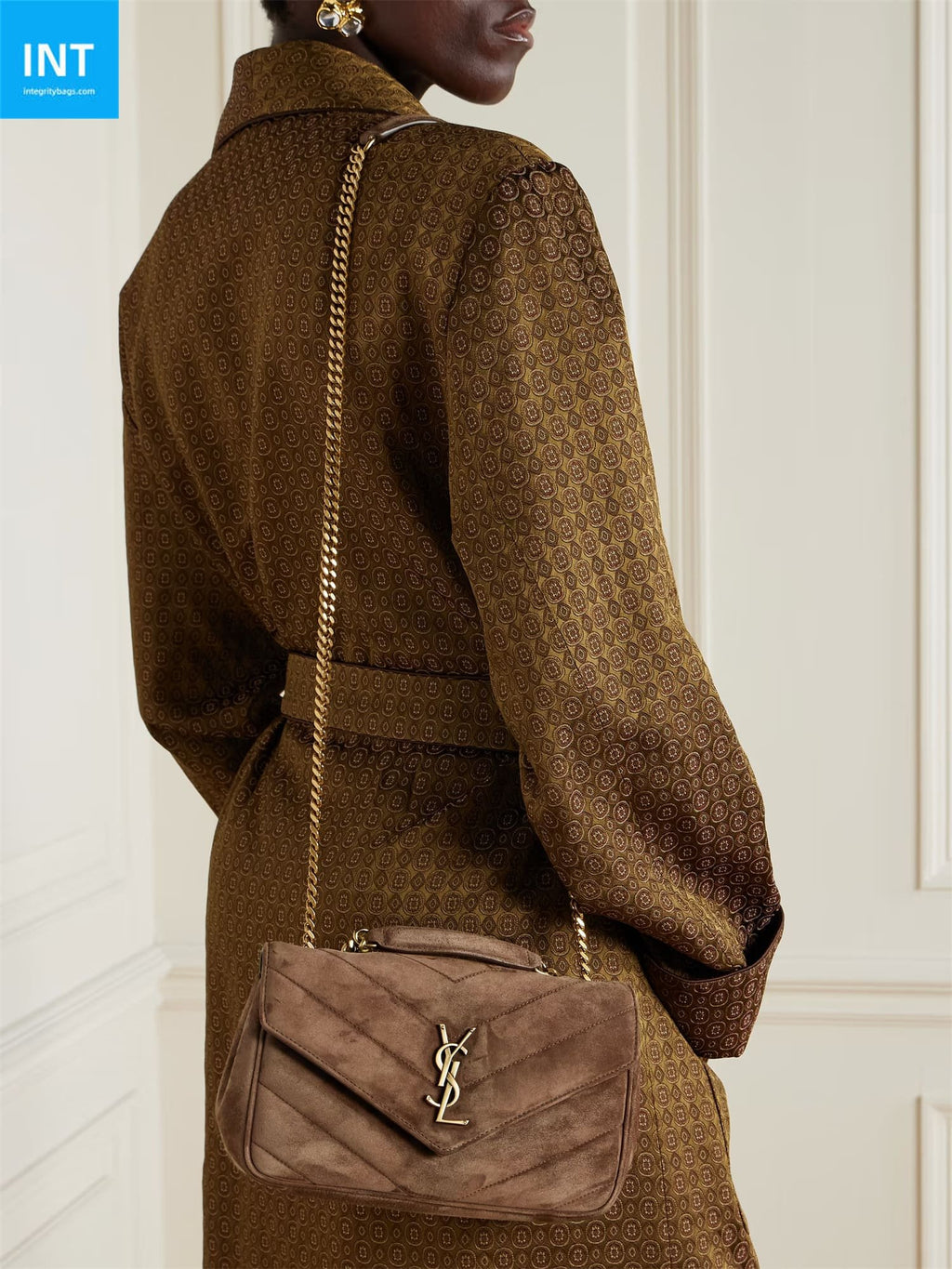 SAINT LAURENT Loulou quilted suede shoulder bag