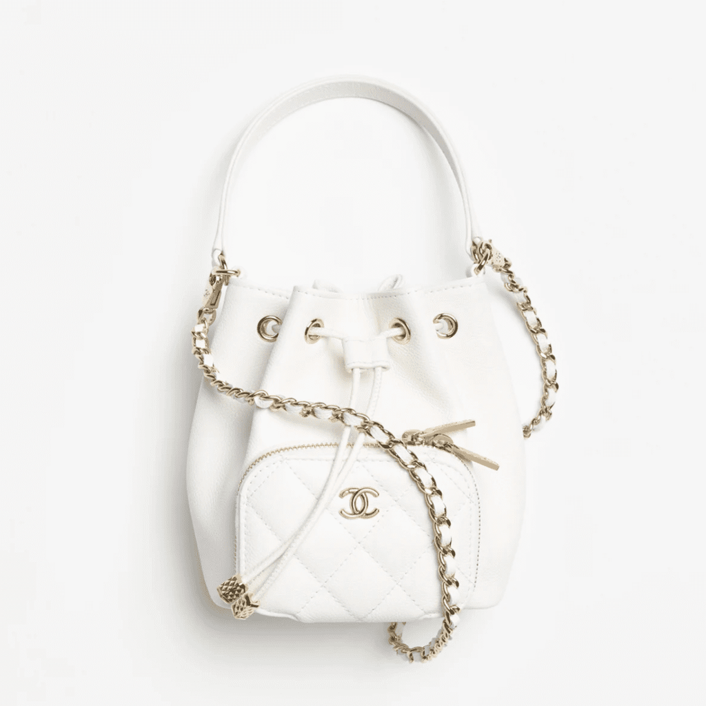 Chanel Clutch with chain