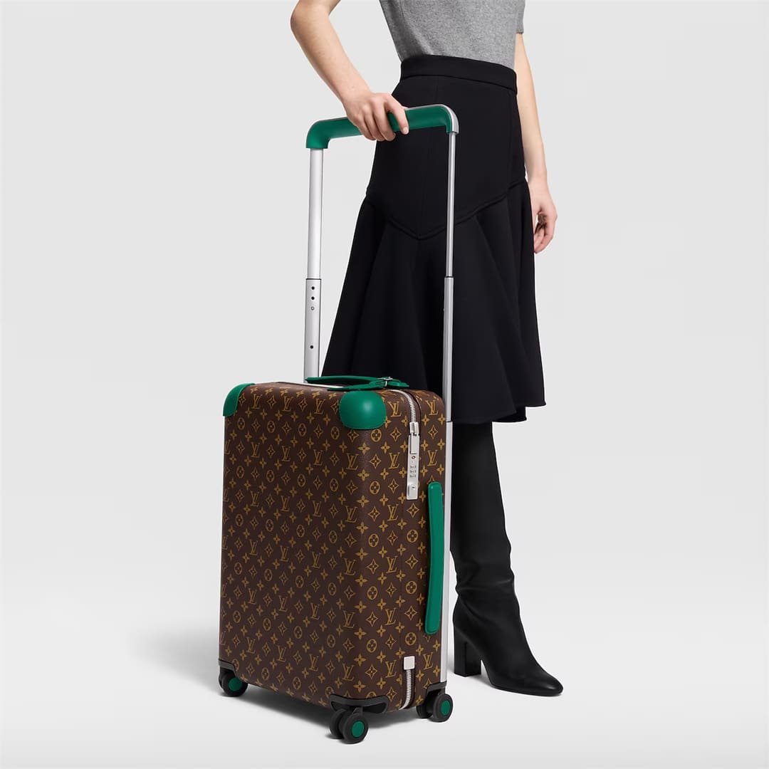 Louis Vuitton M12610 Horizon 55
