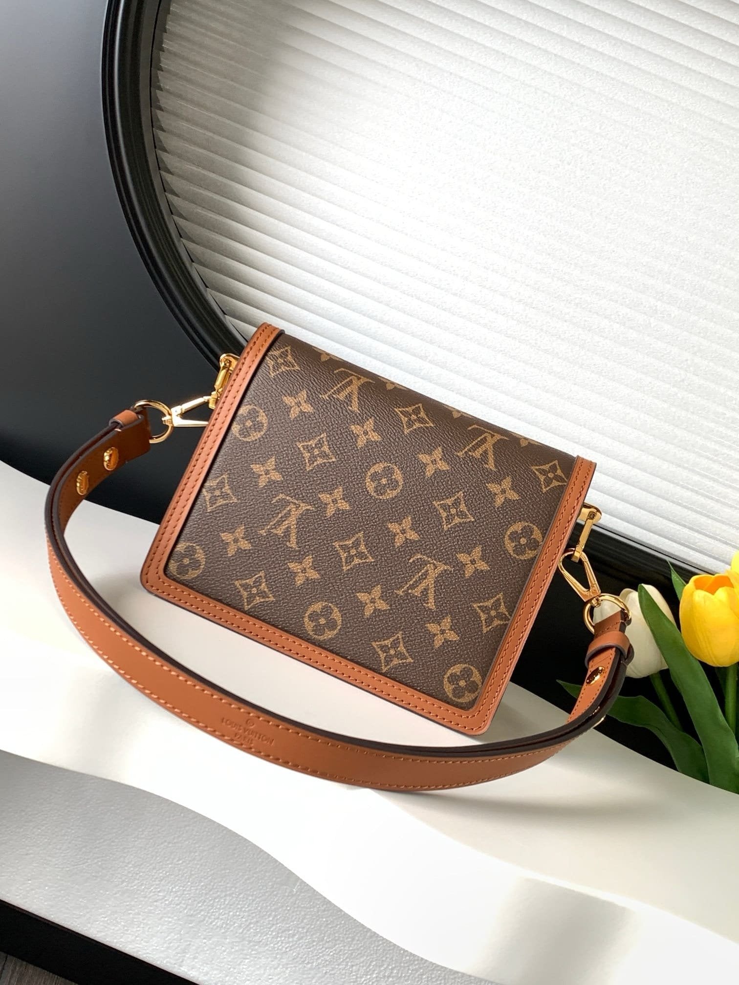 Louis Vuitton M44580 Mini Dauphine