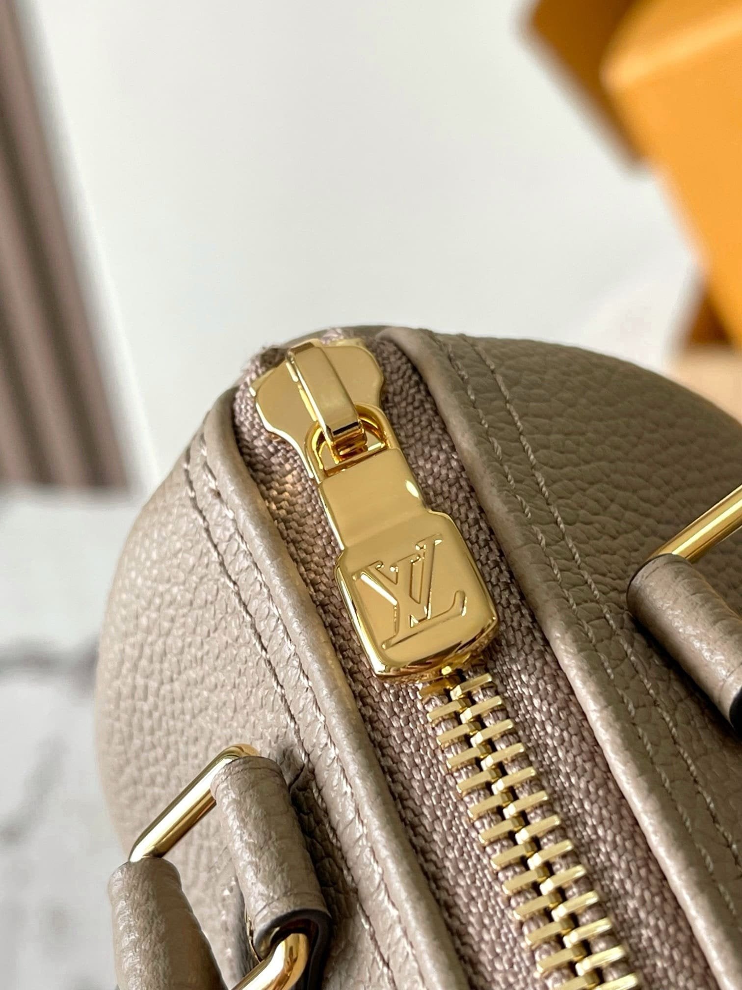 Louis Vuitton M82890 Nano Speedy