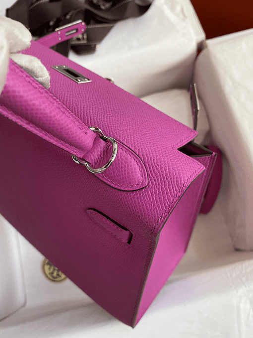 Hermès Kelly Handbag Pink Epsom with Palladium Hardware 25
