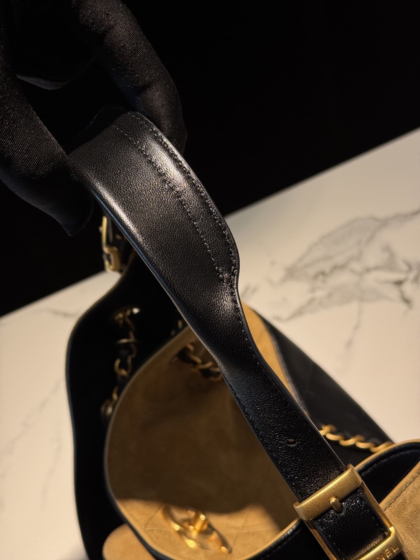 Chanel 25 Shopping Bag
