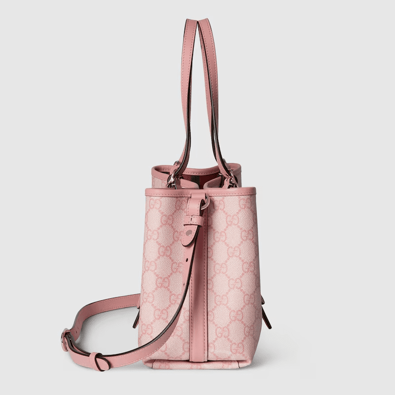 GUCCI EMBLEM MEDIUM TOTE BAG