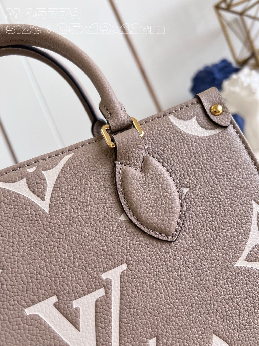 Louis Vuitton Onthego PM M45779