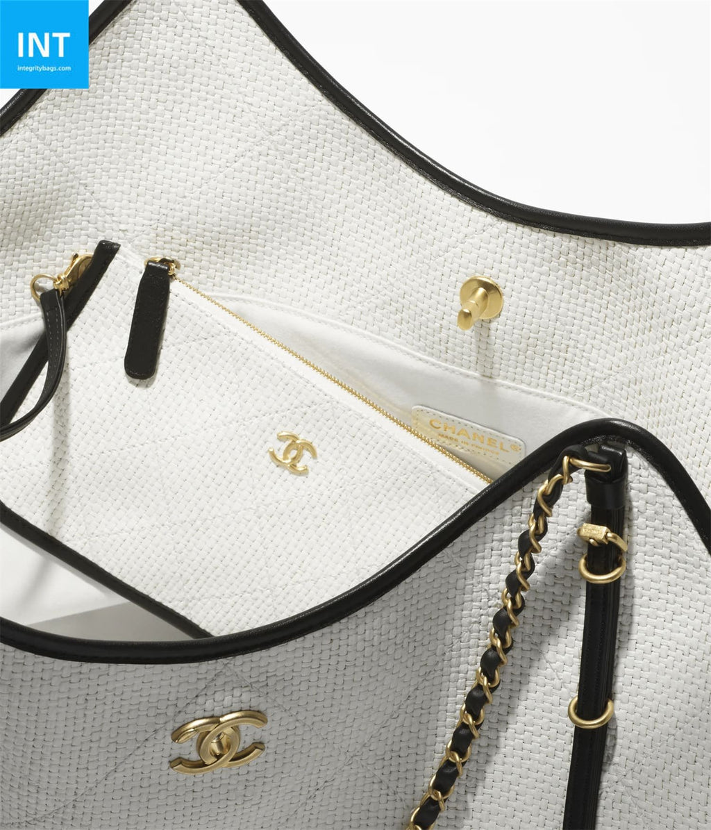 CHANEL Maxi Shopping Bag