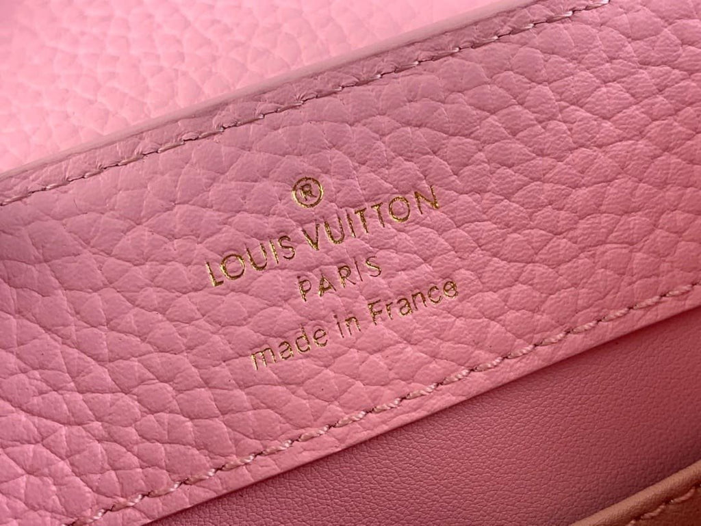 Louis Vuitton M24989 Capucines Mini