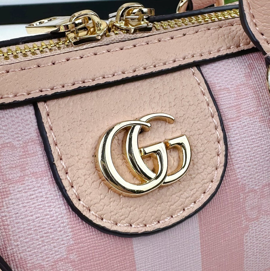 GUCCI Ophidia GG super mini bag