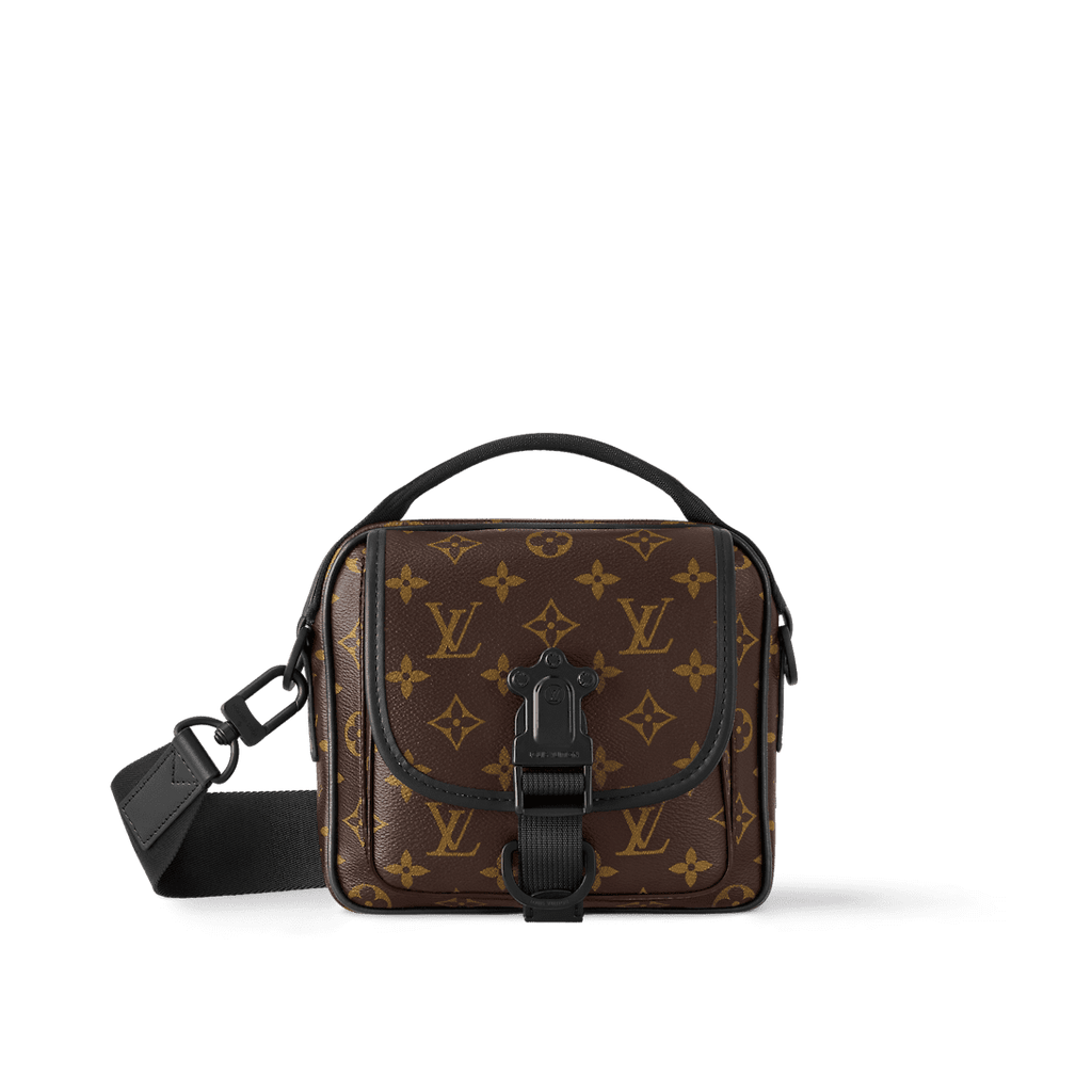 Louis Vuitton M46973 Quest Messenger