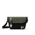 Louis Vuitton M12618 Pulse Wearable Wallet