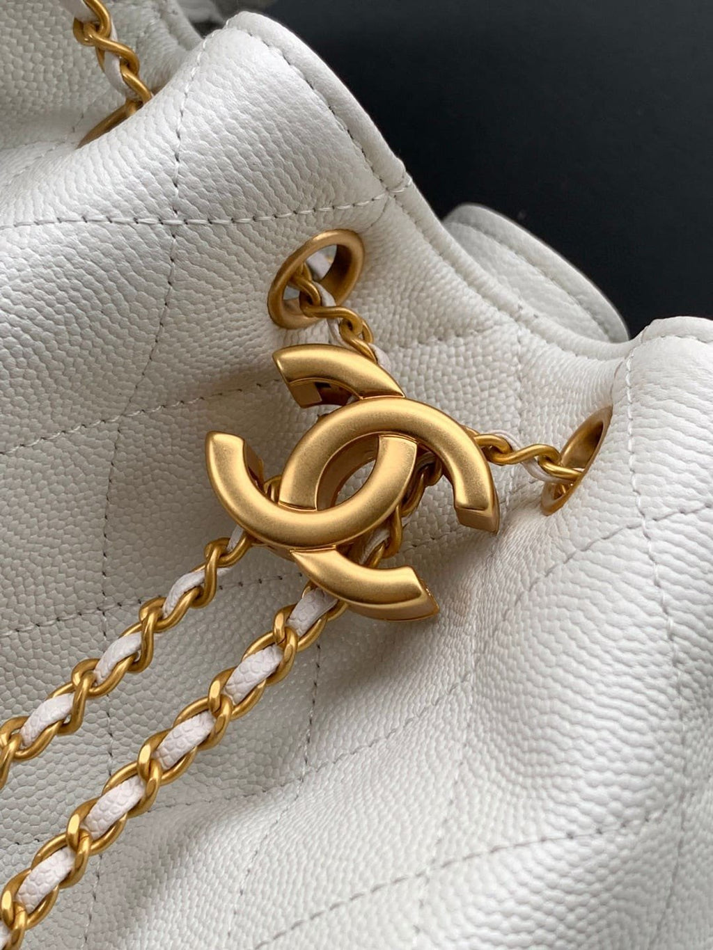 CHANEL 25 Medium Handbag