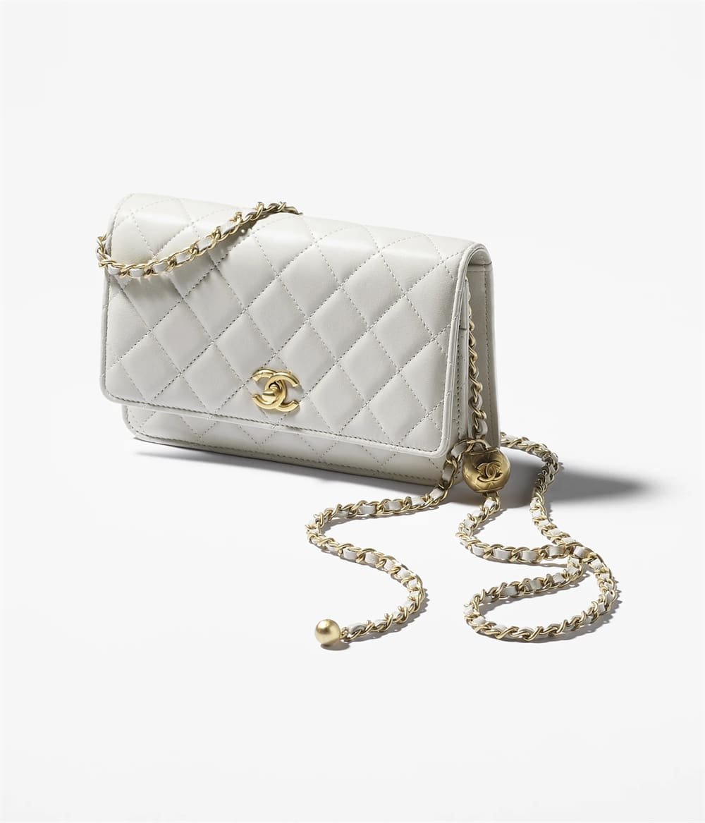 Chanel Wallet on Chain