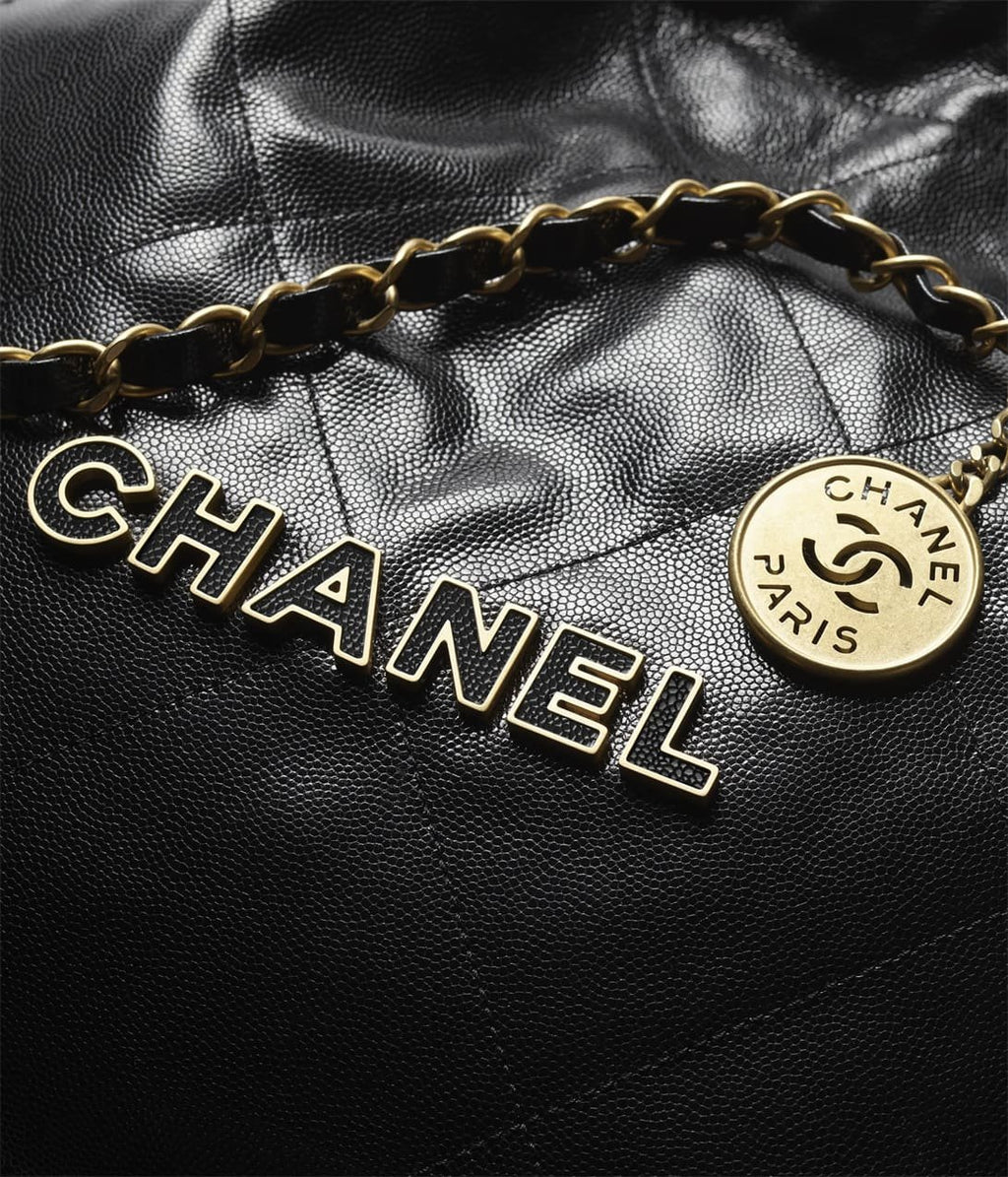 CHANEL 22 Small Handbag