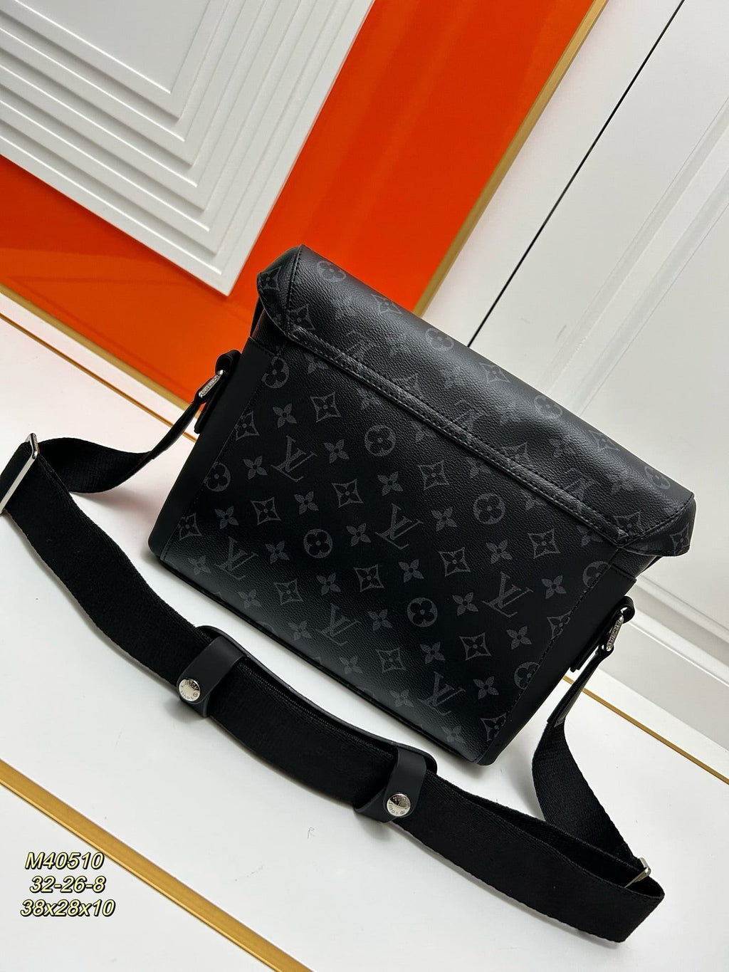 Louis Vuitton Messenger MM Voyager M40510