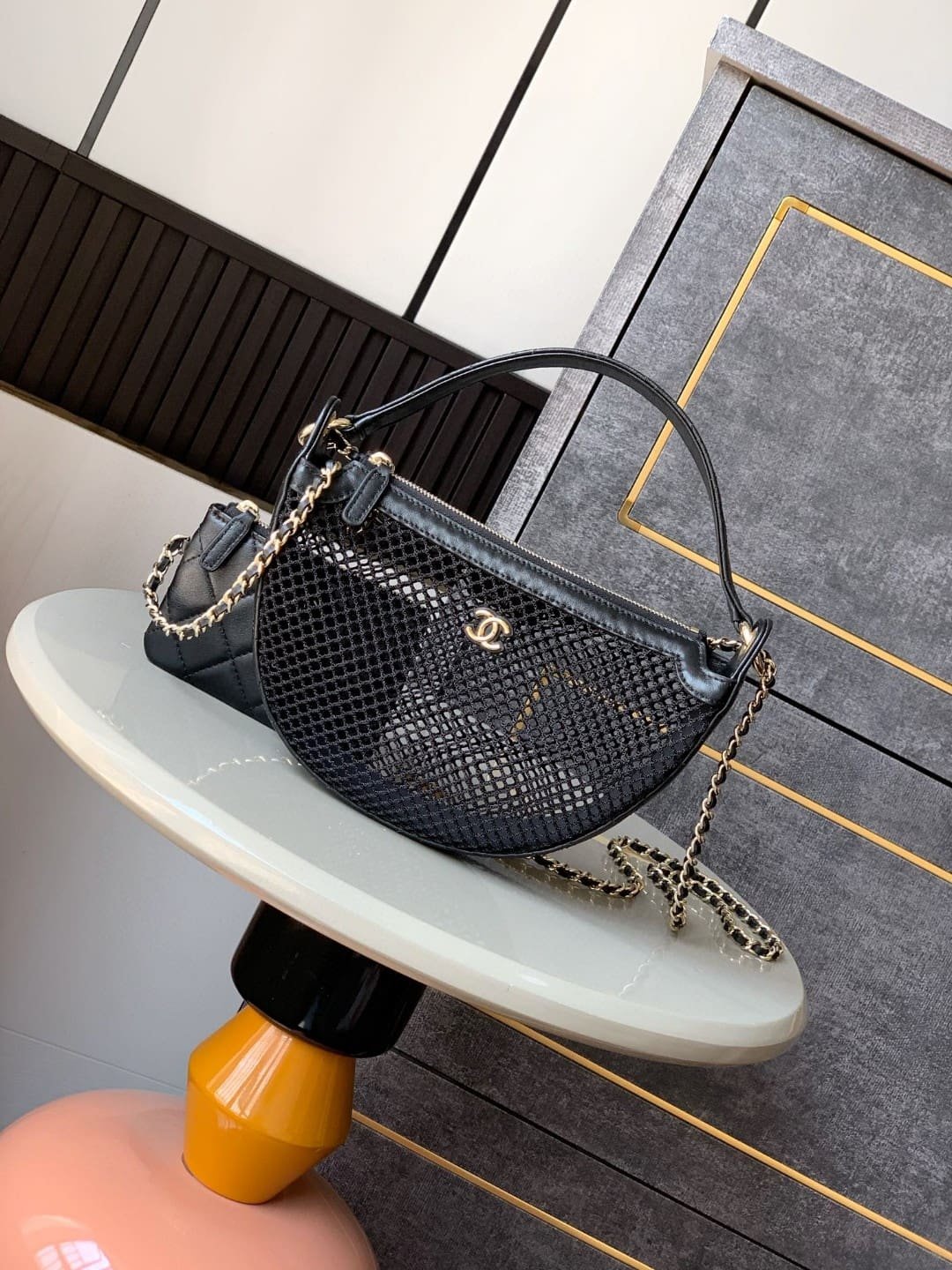 Chanel Spring-Summer 2025 Clutch with Chain