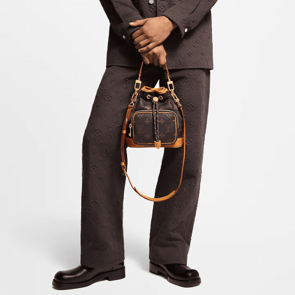 Louis Vuitton M14199 NOÉ CARGO BAG