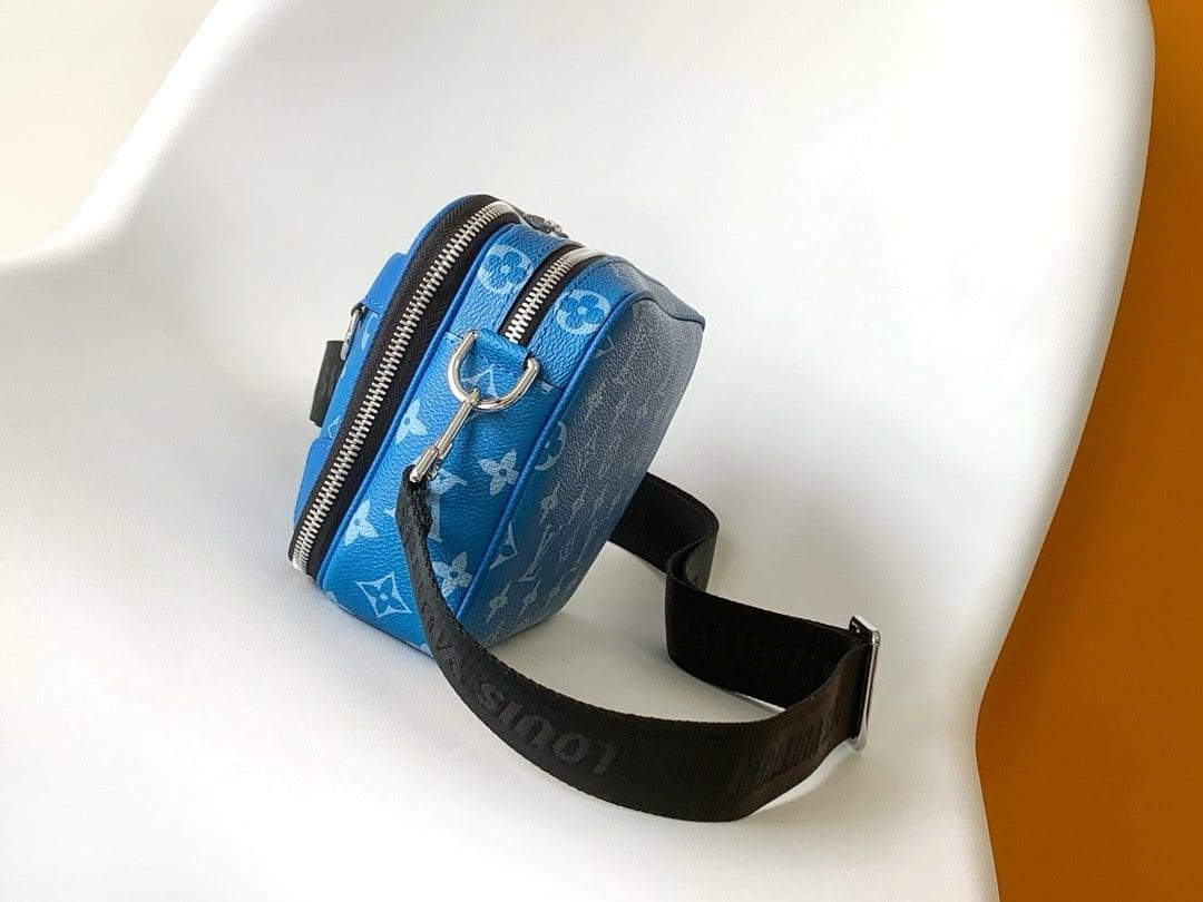 Louis Vuitton M31016 Alpha Messenger