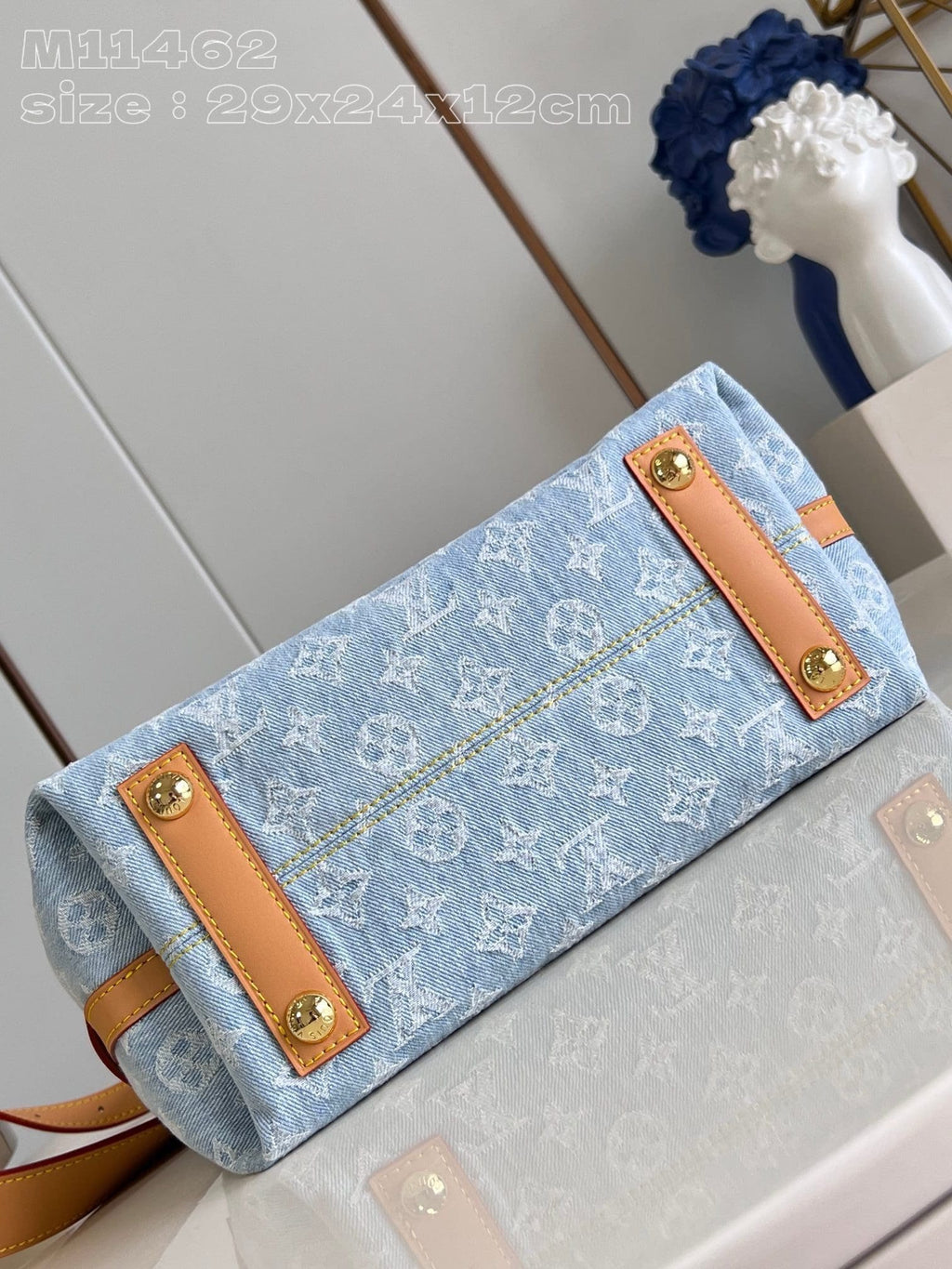 Louis Vuitton M11462 CarryAll PM