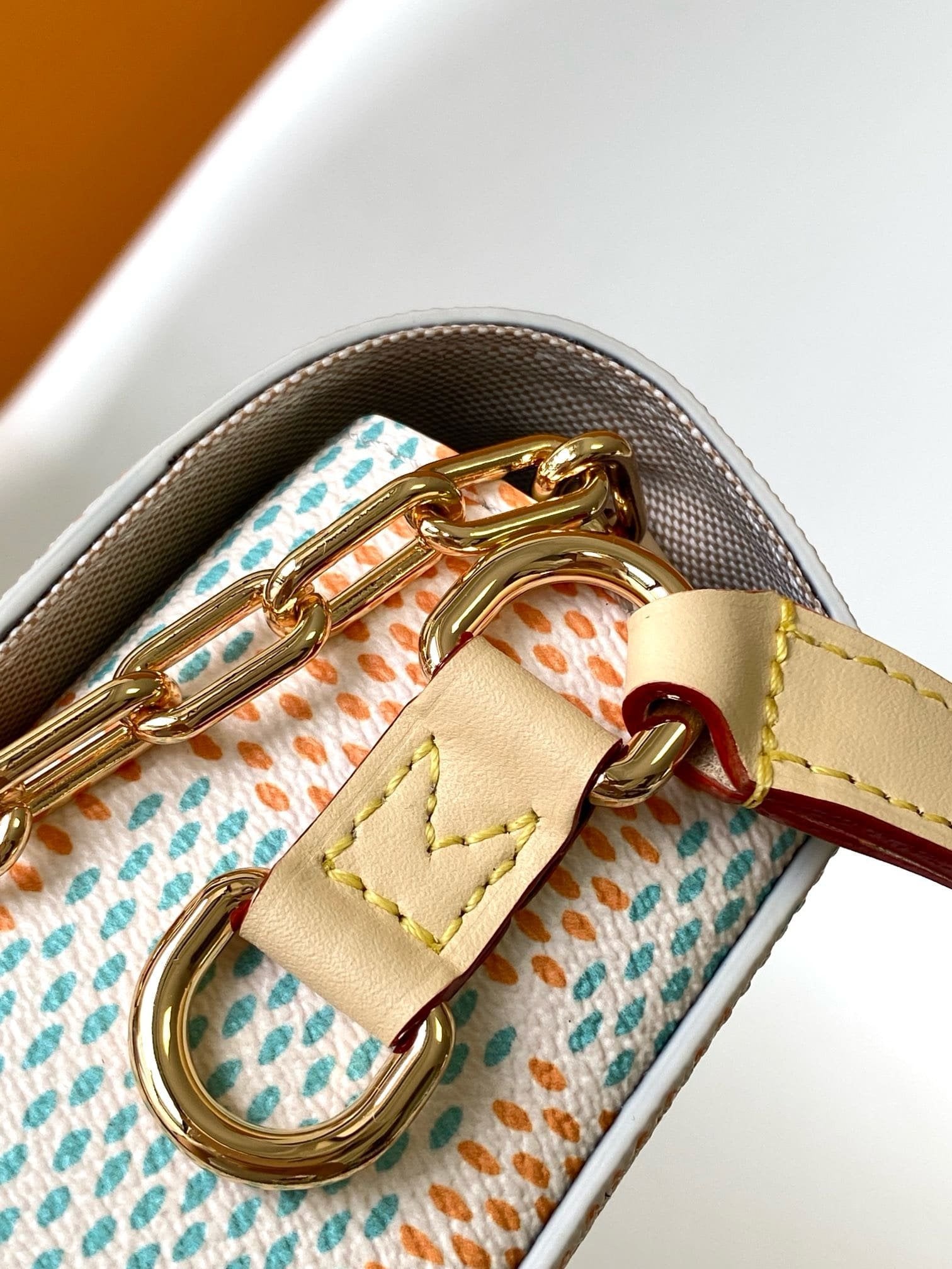 Louis Vuitton N40674 Steamer Wearable Wallet