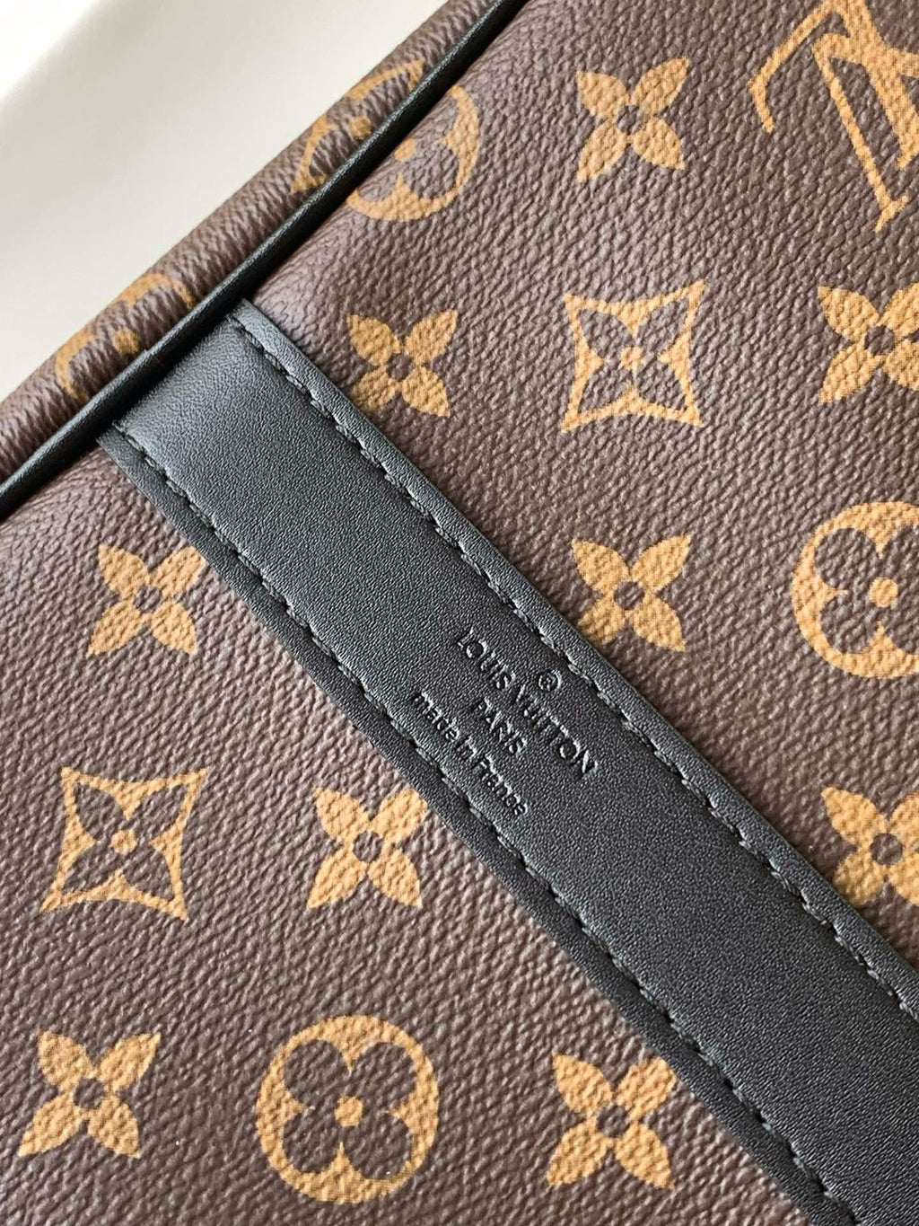 Louis Vuitton M56714 Keepall Bandoulière 55
