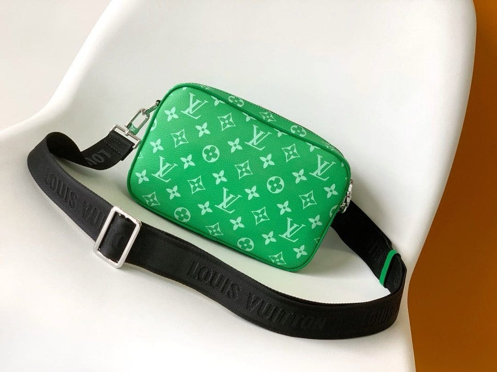 Louis Vuitton M31014 Alpha Messenger