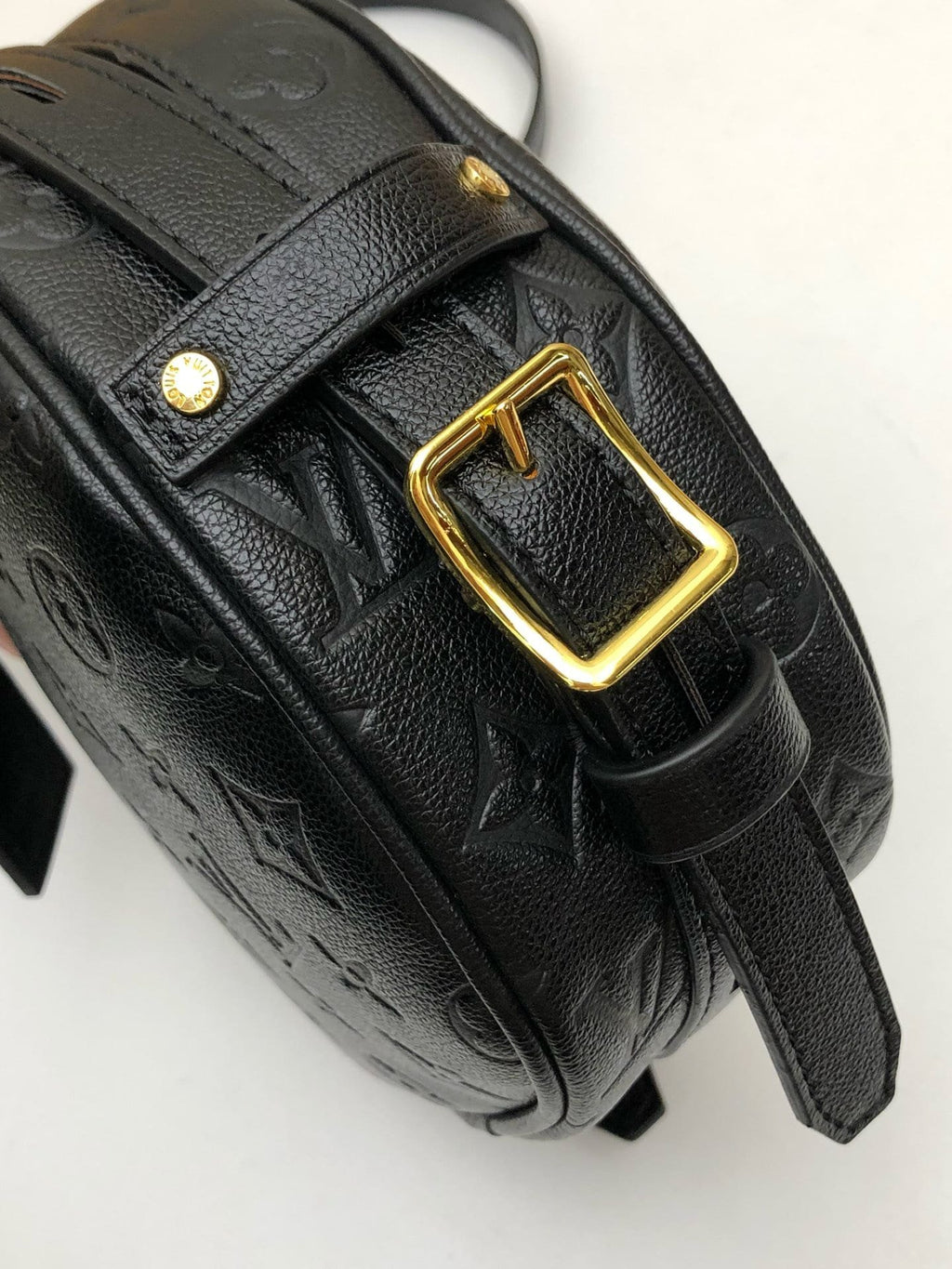 Louis Vuitton M45167 Boite Chapeau Souple MM