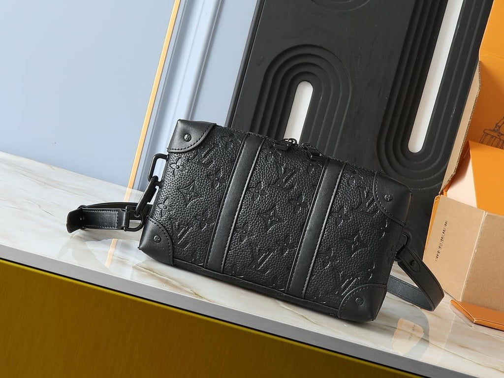 Louis Vuitton M80224 Soft Trunk Wallet