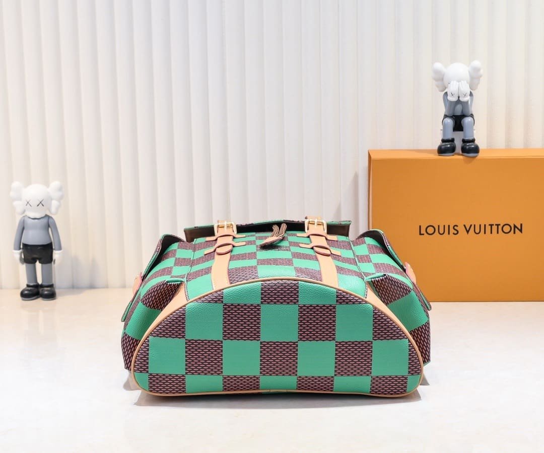 Louis Vuitton N40564 Christopher MM