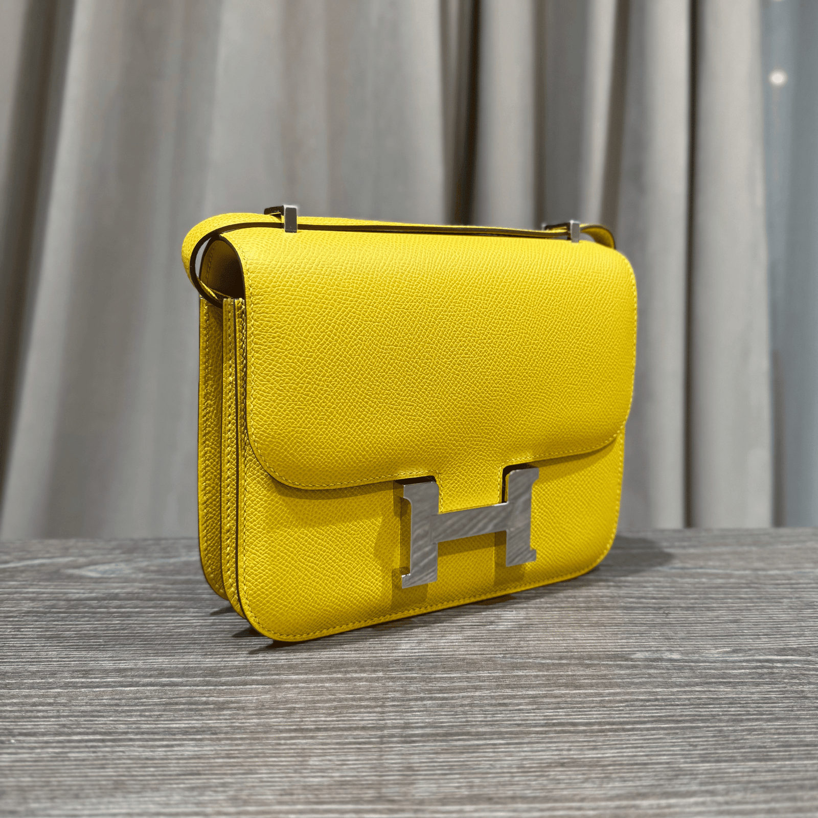 Hermès Cumin Constance 18 Mini Mirror Epsom Palladium Hardware