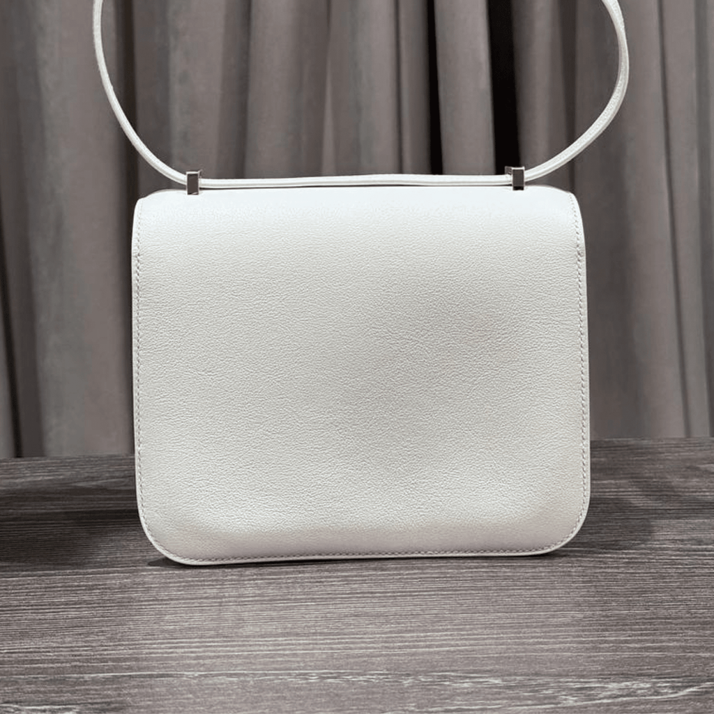 Hermès Constance III 18 Mini Miroir Veau Swift Gold Hardware