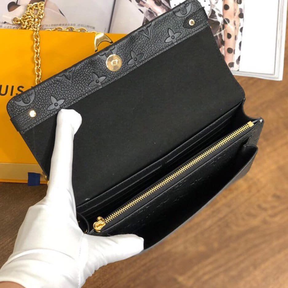 Louis Vuitton M67839 Vavin Chain Wallet