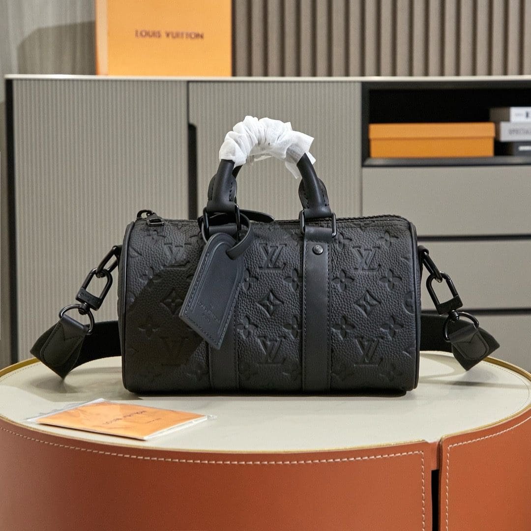 Louis Vuitton M20900 Keepall Bandoulière 25